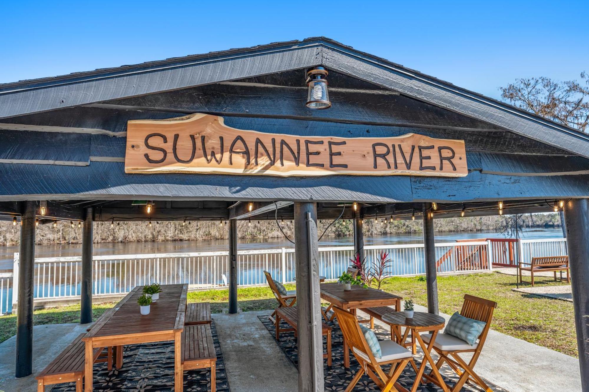 Suwannee Gables Otel Old Town Dış mekan fotoğraf