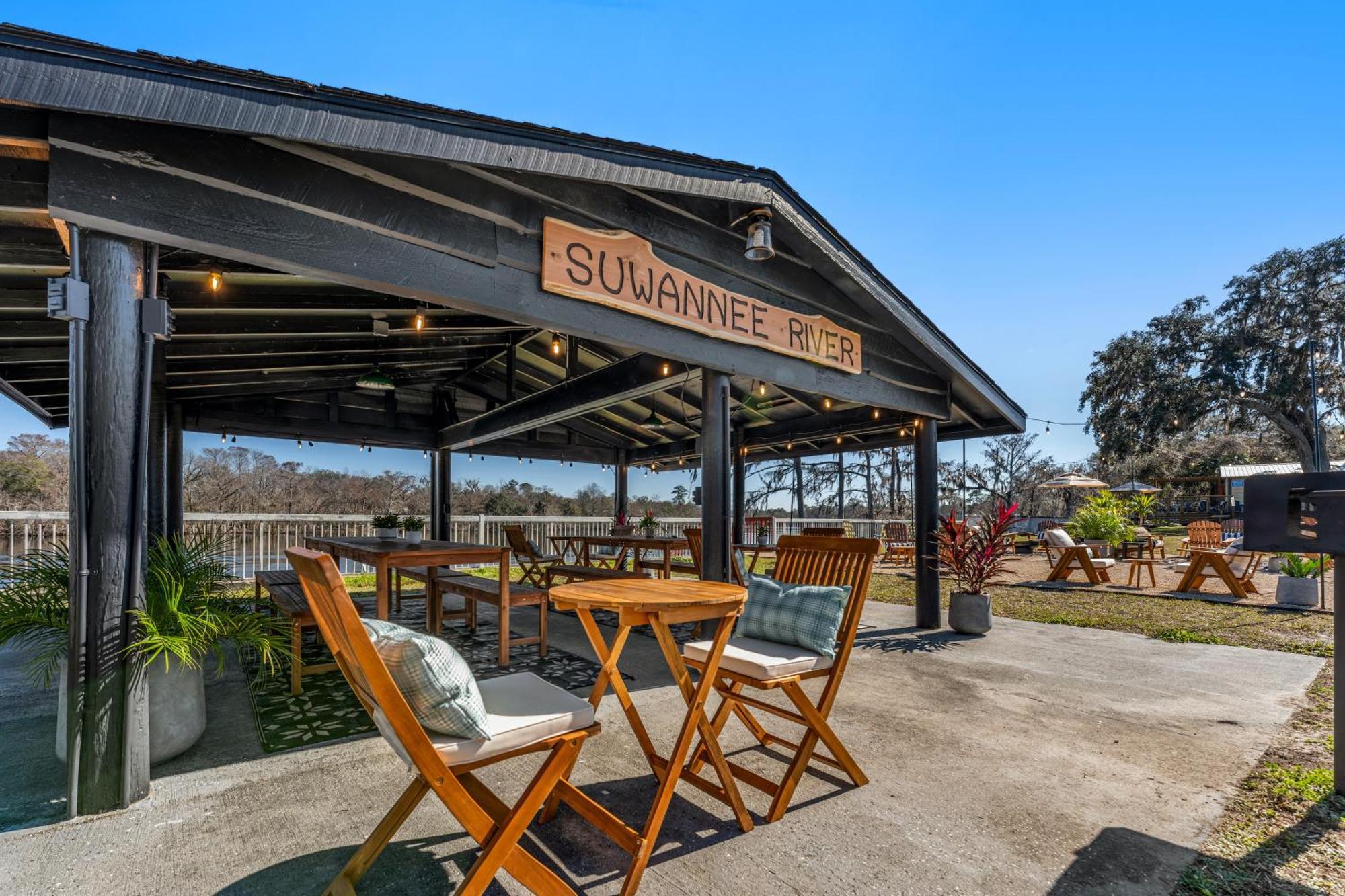 Suwannee Gables Otel Old Town Dış mekan fotoğraf
