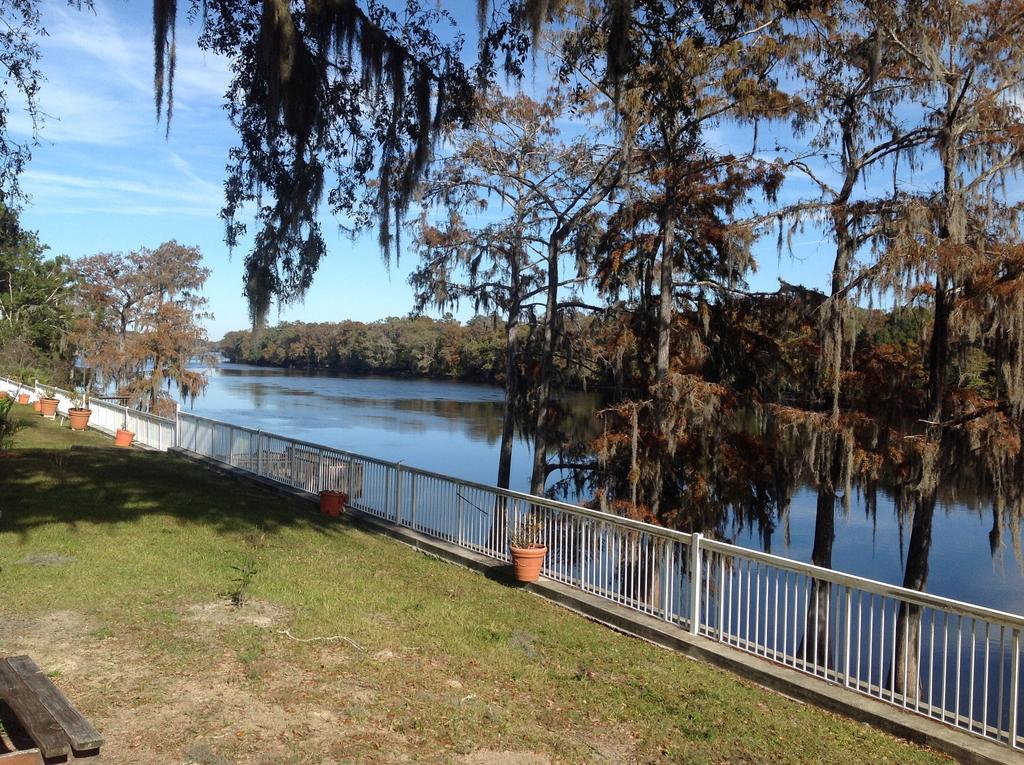 Suwannee Gables Otel Old Town Dış mekan fotoğraf